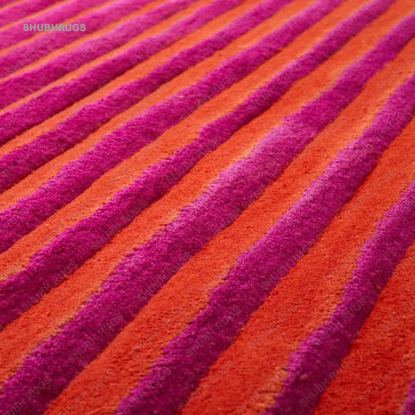 Optict Flow Red rug |Hand tufted | Wool Rug
