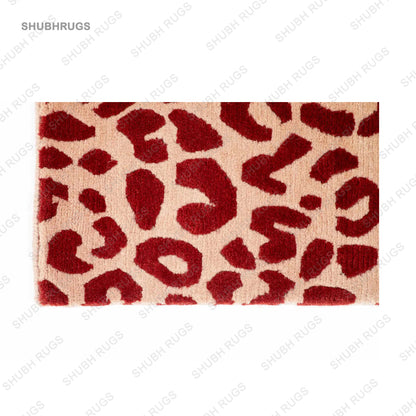 Leopard In Boss Wool Rug By Floor ,Tufted & Hand Knotted Rug