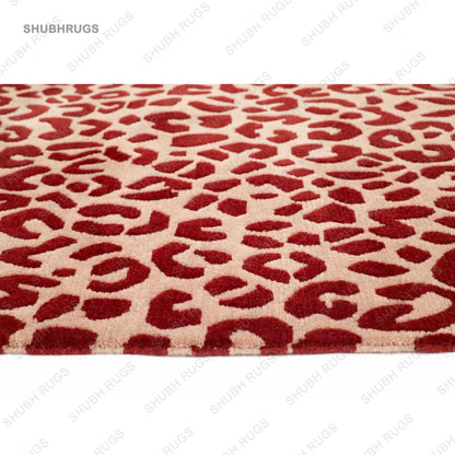 Leopard In Boss Wool Rug By Floor ,Tufted & Hand Knotted Rug