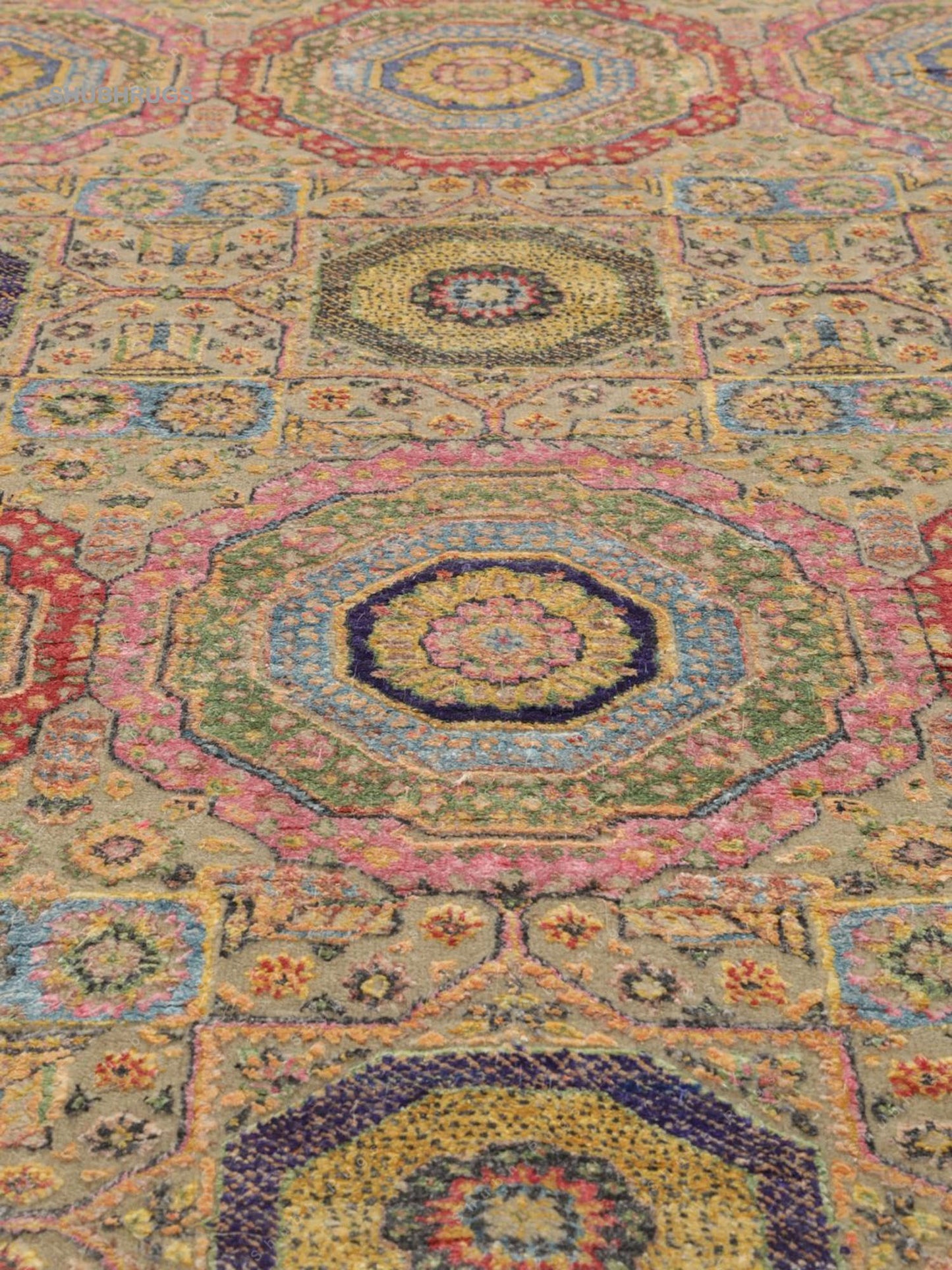 Contemporary Design - Hand Knotted- Rug