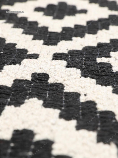 Torun - Black  White Cotton- Rug